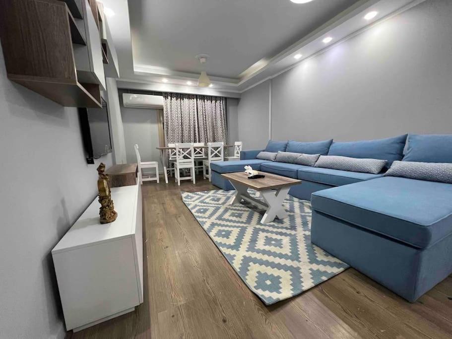 Location In Rehab Apartment *
